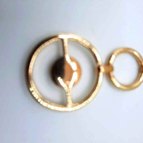 AVON CALI DECO GOLD PENDANT NECKLACES NIOB 17" GOLD With Onyx center - Picture 5 of 8